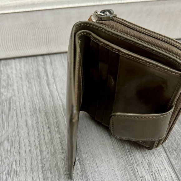 Gucci Bamboo Small Wallet Khaki Color Leather & Canvas Excellent Condition - Picture 9 of 16